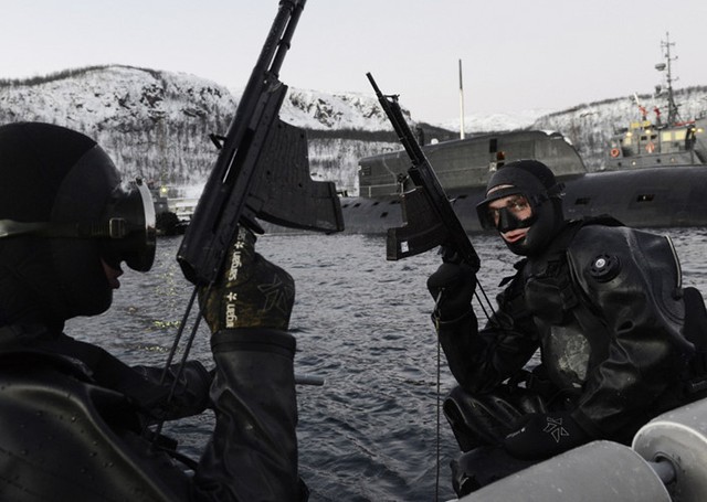
Cuộc tập trận tập trung vào việc bảo vệ các căn cứ quân sự của Hạm đội phương Bắc khỏi nguy cơ bị tấn công khủng bố
