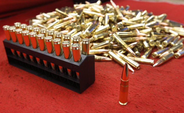 Những viên đạn 300 AAC Blackout được sản xuất tại nhà máy Barnes Bullets ở thành phố Mona, bang Utah, Mỹ.