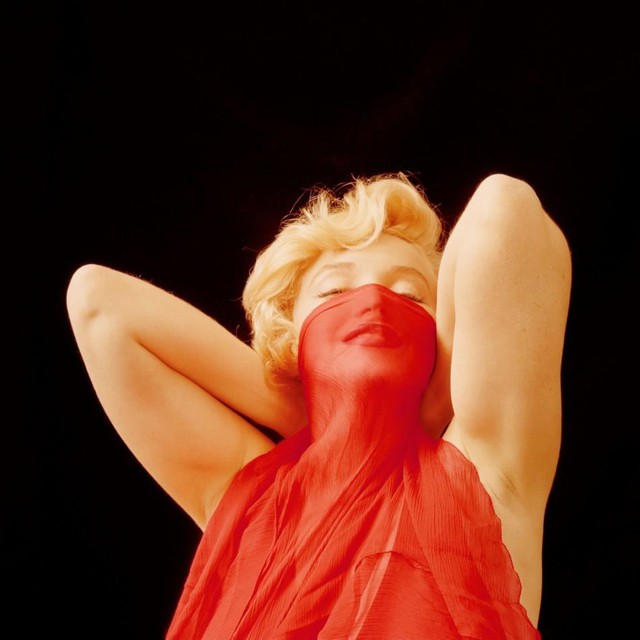 Marilyn Monroe đẹp hút hồn trong một shoot ảnh