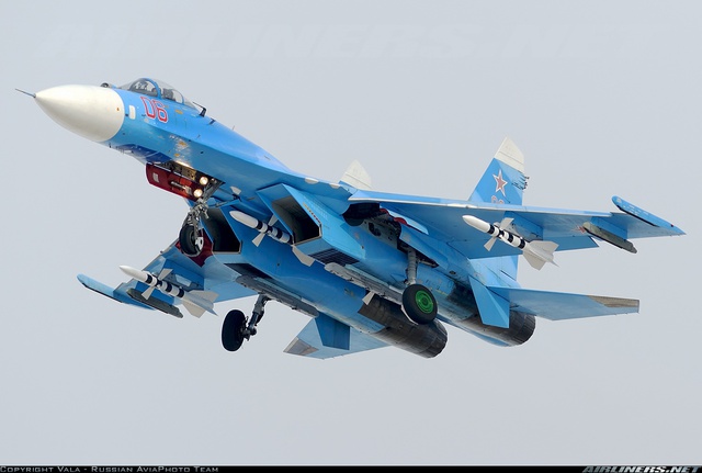 
Tiêm kích Su-27SM của Không quân Nga. Ảnh: Airliners.net.
