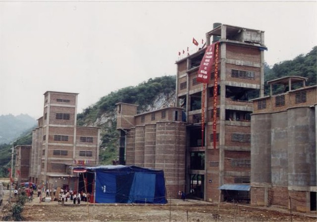 
Nhà máy Xi măng Bắc Kạn nơi nguồn phóng xạ CS - 137 vừa bị mất (ảnh: Báo Nông nghiệp)
