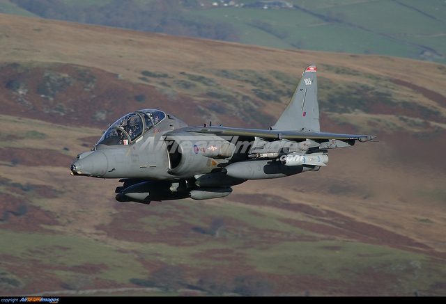 
Phiên bản huấn luyện 2 chỗ ngồi Harrier T.10
