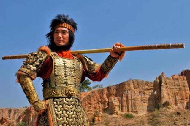 
Bộ phim Truyền thuyế 12 con giáp cũng xuất hiện nhân vật Tôn Ngộ Không do nam diễn viên Phí Thần Tường đóng.
