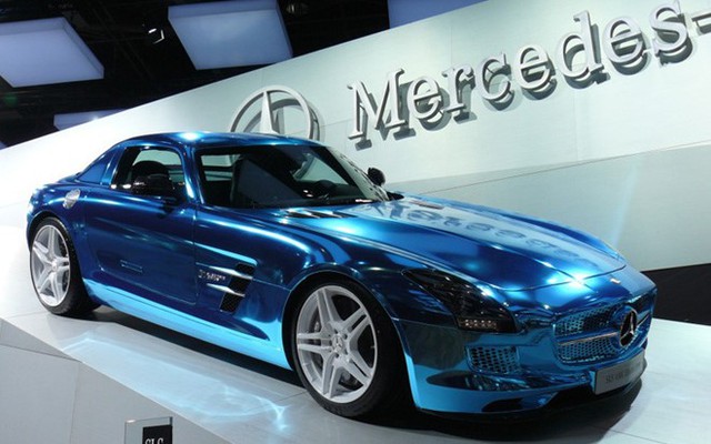 
Xe điện Mercedes-Benz SLS E-Cell có giá 550.000 USD.
