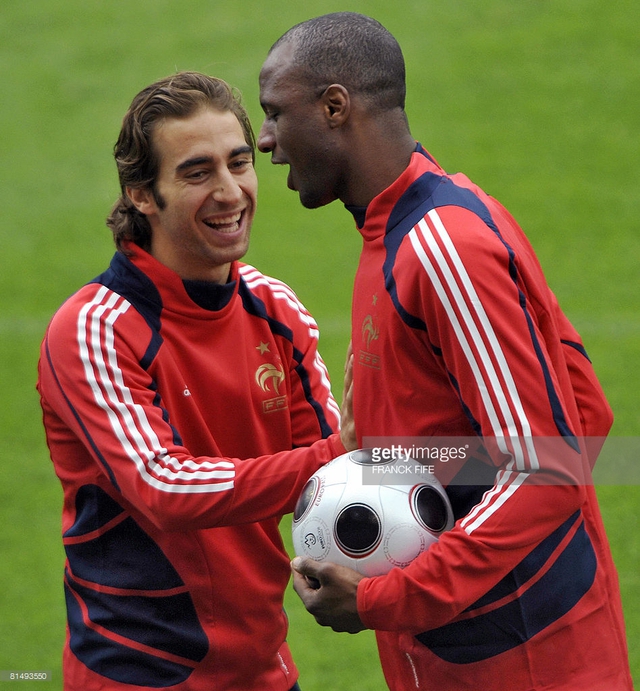 
Bằng Mathieu Flamini, HLV Wenger đã thay thế hoàn hảo Patrick Vieira.
