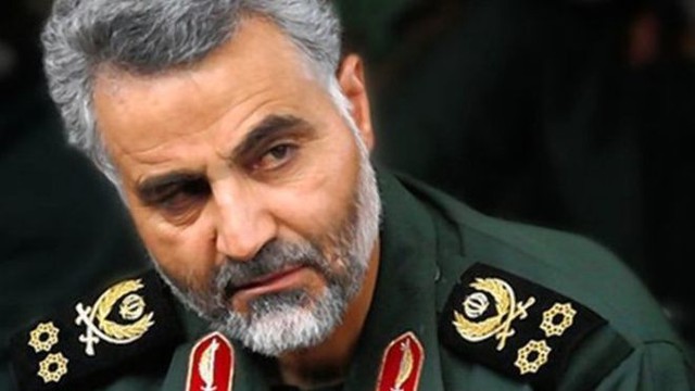 Có nhiều tin đồn cho rằng Tư lệnh lực lượng tinh nhuệ Quds, Tướng Qasem Soleimani, đã thiệt mạng khi tham chiến tại Syria. Ảnh: Reuters