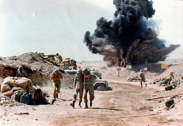 
Cuộc chiến Iran - Iraq.
