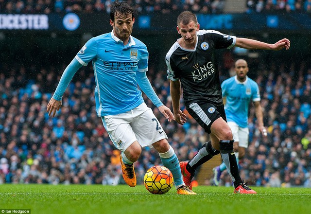 David Silva rất nỗ lực nhưng không thể làm gì giúp Man City.