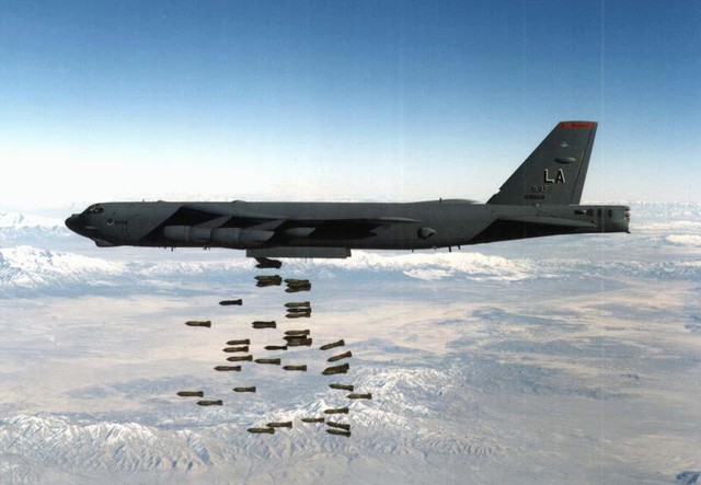 
Uy danh của pháo đài bay B-52 đã bị bộ đội tên lửa Việt Nam hạ nhục.
