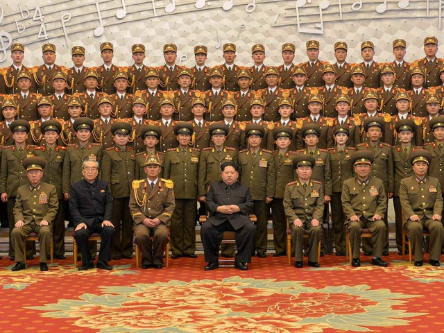 
Hàn Quốc khó đánh bại Triều Tiên chỉ bằng chiến thuật đánh đổ Kim Jong Un. (Ảnh minh họa)
