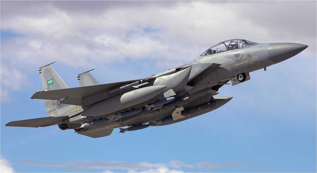 
Tiêm kích F-15SA của Không quân Saudi Arabia
