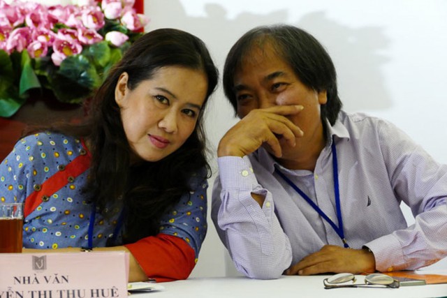 
Bà Nguyễn Thị Thu Huệ và nhà văn Nguyễn Quang Thiều
