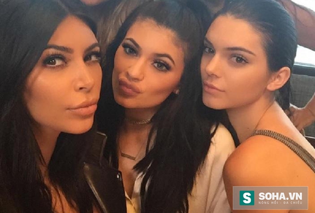 
Kim, Kylie, Kendall - 3 cái tên nổi tiếng nhất nhà Kardashian.
