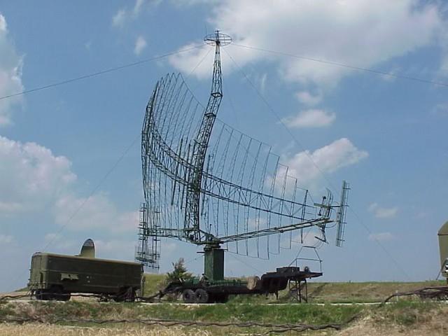 
Radar cảnh giới nhìn vòng tầm xa P-14. Ảnh minh họa.
