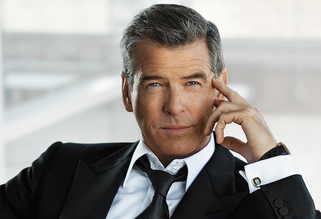 
Pierce Brosnan gắn liền với hình ảnh chàng 007 đào hoa, mạnh mẽ
