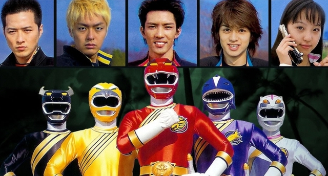 
Hyakujuu Sentai Gaoranger, hay còn được biết đến ở Việt Nam với tên gọi 5 anh em siêu nhân Gaoranger.
