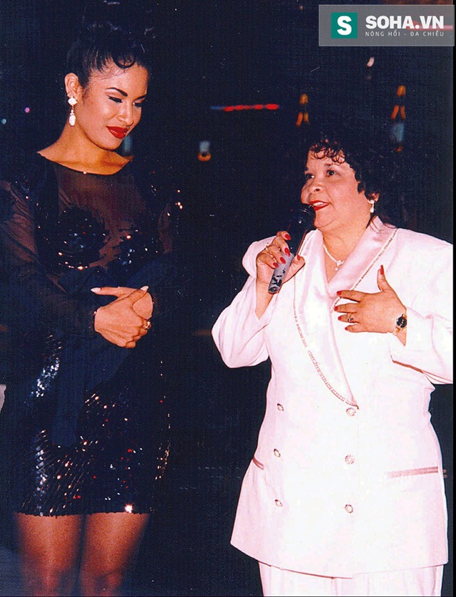 Selena và Yolanda Saldivar.