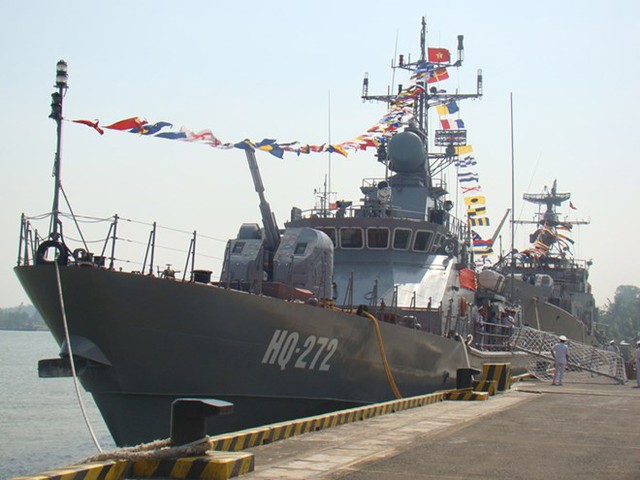 Tàu pháo tuần tra lớp TT-400TP