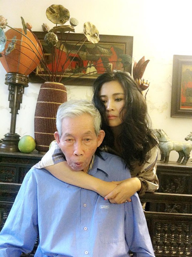 Thanh Lam và cha lúc sinh thời, nhạc sĩ Thuận Yến.