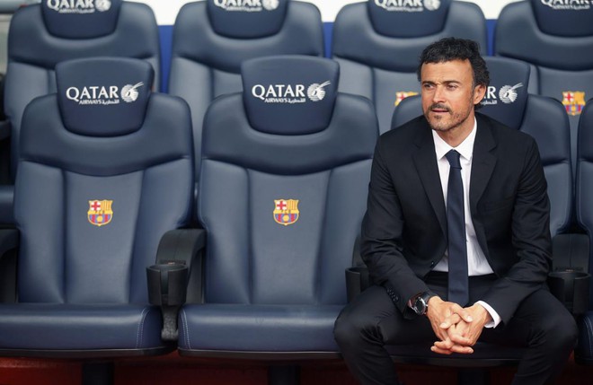 Luis Enrique chẳng còn ai trên băng ghế dự bị.