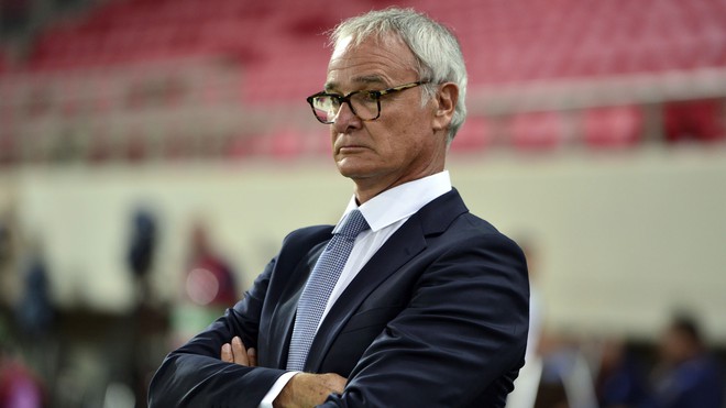 
Ranieri trông rất nghiêm khắc, nhưng hóa ra ông lại cực kì thoáng với các học trò tại Leicester.
