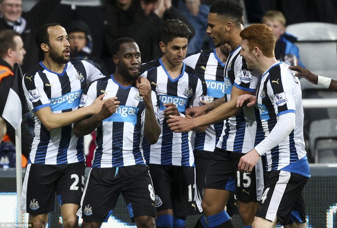 
Newcastle tạm có được niềm vui, trước khi quay về với thực tại rằng họ vẫn đang nằm trong top cầm đèn đỏ.
