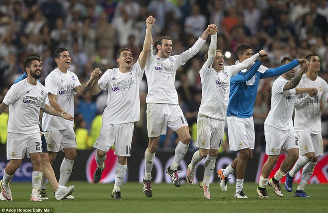 Thắng chung cuộc 1-0, Real Madrid giành chiếc vé vào chơi trận chung kết với đội bóng cùng thành phố Atletico Madrid.