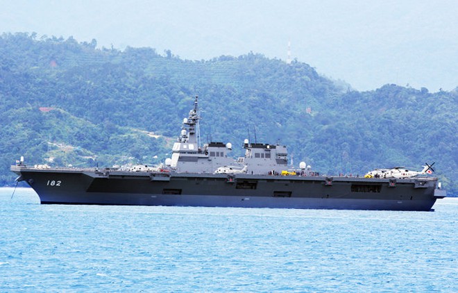 Tàu khu trục JS ISE 182 của Hải quân Nhật Bản tham gia diễn tập