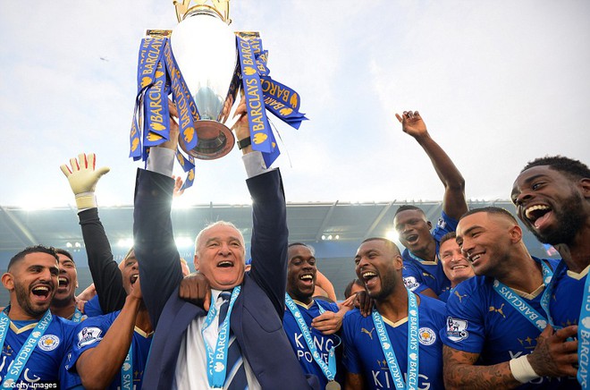 
Thầy trò Ranieri đã khép lại một mùa giải kỳ vĩ trong lịch sử Premier League.
