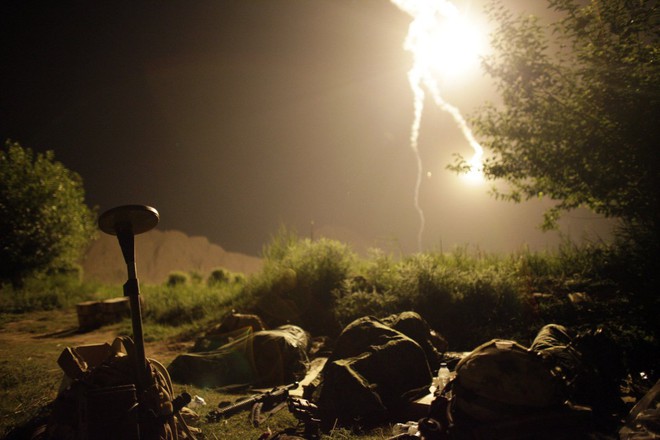 
Giấc ngủ của những binh sĩ Canada tham gia chiến dịch đặc biệt tại tỉnh Kandahar, Afghanistan ngày 18/5/2009.
