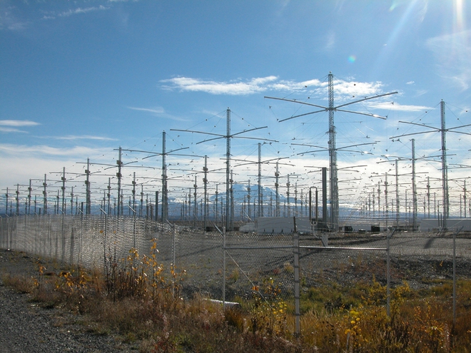 
Hệ thống hơn 200 chiếc ăng-ten tại HAARP. Ảnh: Wikipedia.
