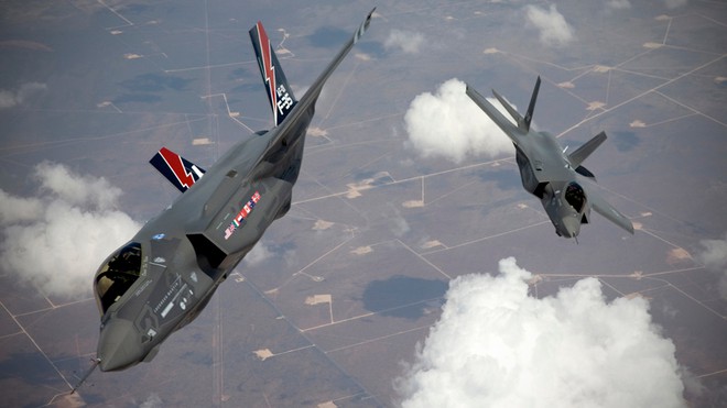 
Tiêm kích F-35.
