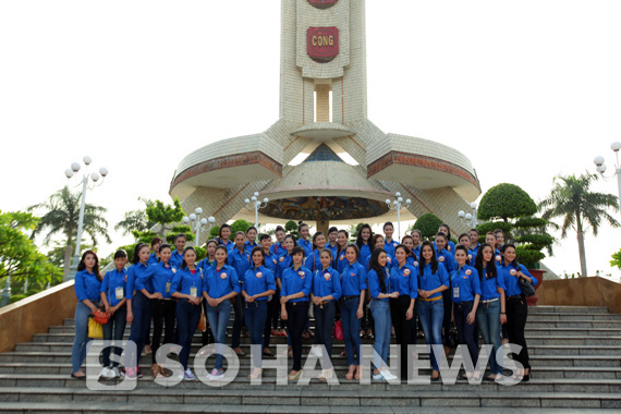 thi-sinh-hoa-hau-viet-nam-bat-khoc-khi-di-tu-thien