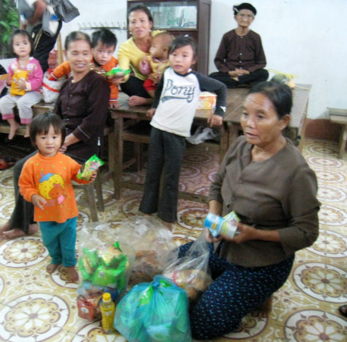 hang-nghin-nguoi-chay-sieu-bao-son-tinh