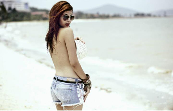 Người mẫu teen Andrea Aybar nghiện nude? 2