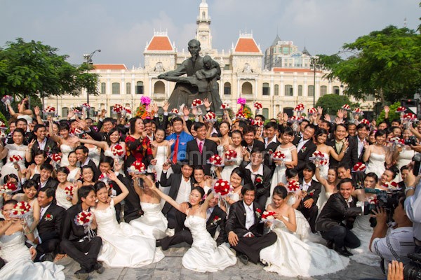 Tưng bừng tại đám cưới tập thể lớn nhất Việt Nam 20