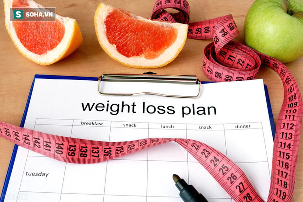4 lời khuyên đáng giá để giảm cân: Cơ thể bạn sẽ tự gầy đi mà không cần nhịn ăn vất vả - Ảnh 2.