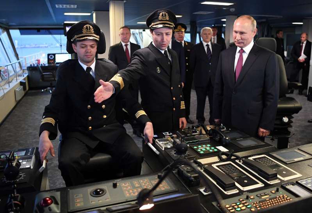 Mỹ vào thế khó khi cố thu hẹp khoảng cách về tàu phá băng với Nga - Ảnh 1.