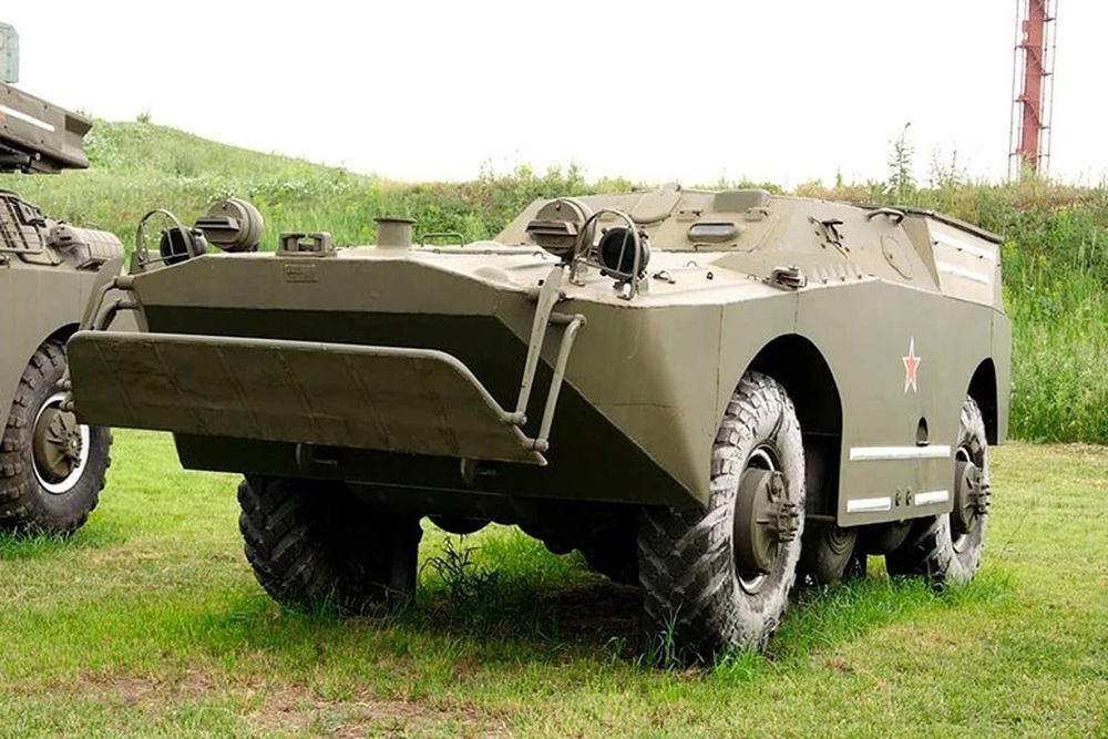Các phương tiện quân sự có thể mua tự do ở Nga - Ảnh 2.