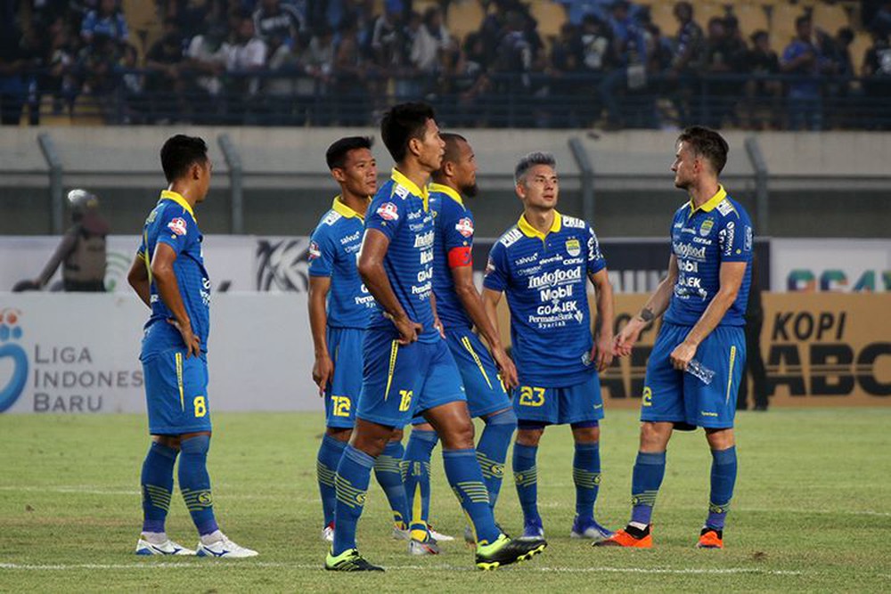 Một câu nói nặng hơn núi tiền của người Indonesia, bầu Đức đã thuyết phục Kiatisuk thế nào? - Ảnh 2.