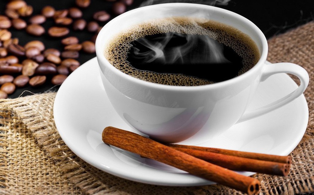 Bất ngờ với cách thêm 1 chút bột này vào cà phê: Vừa dễ uống, vừa có 6 lợi ích sức khỏe