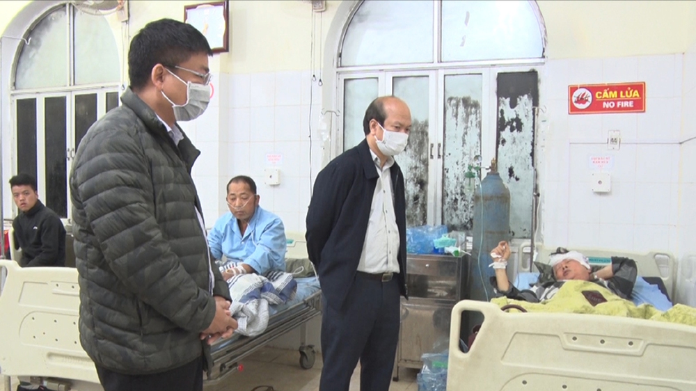 Xe U oát chở khách du lịch lao xuống vực ở Hà Giang, 3 người tử vong: Nguyên nhân ban đầu - Ảnh 7.
