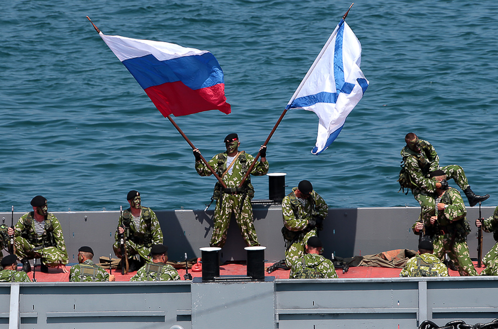 TT Putin tung tuyệt chiêu thống trị Biển Đen: Đừng kẻ nào đụng đến sân nhà của Nga! - Ảnh 2.
