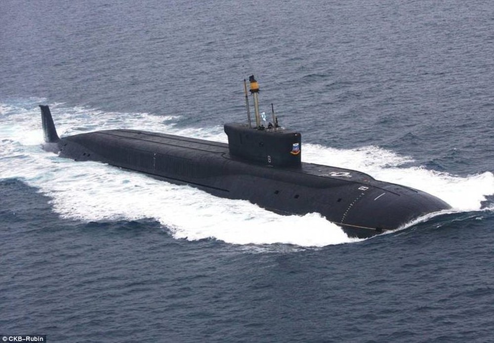 Nga hoàn thành sự kết hợp ‘đáng sợ’ giữa tên lửa Bulava và tàu ngầm Borey - Ảnh 3.