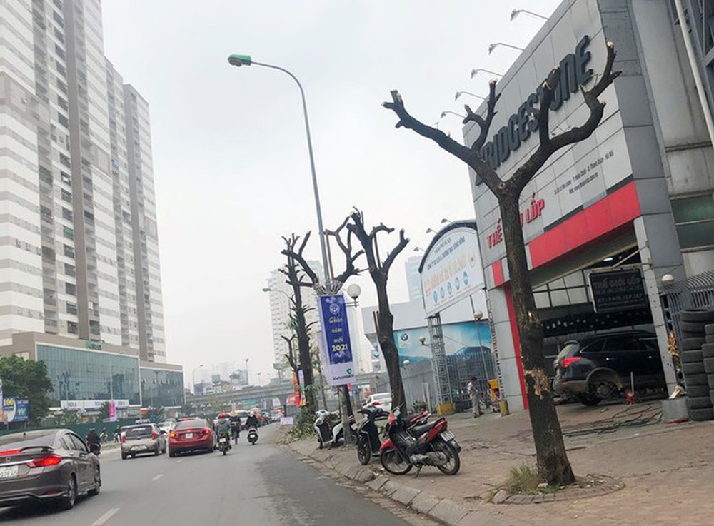 Phân luồng phương tiện qua công trường hầm chui Lê Văn Lương ra sao? - Ảnh 11.