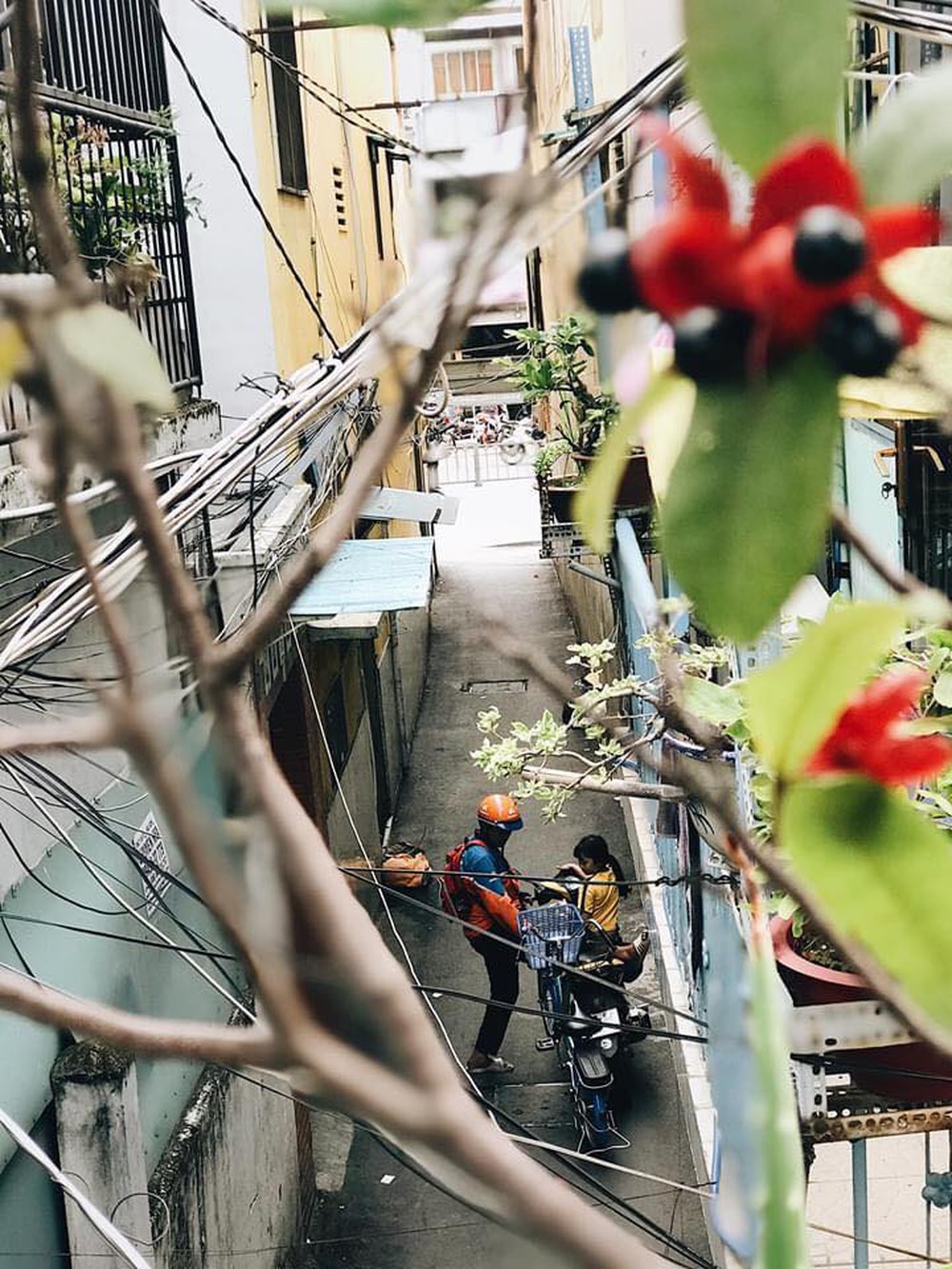 Anh shipper chở con gái đến mua xe đạp, người bán vừa thấy đứa bé liền thay đổi quyết định - Ảnh 2.