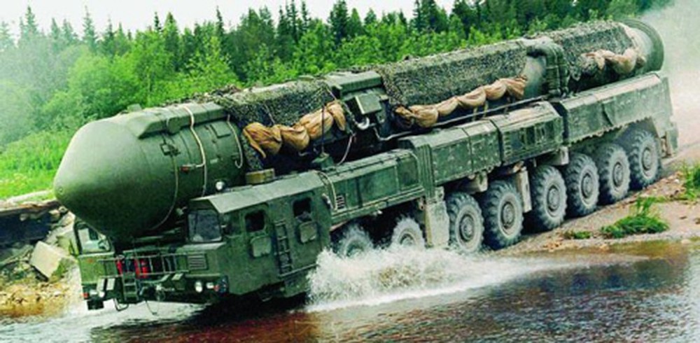 Hôm nay, siêu vũ khí duy nhất Nga sẽ ra mắt tại Lễ duyệt binh: Mỹ-NATO toát mồ hôi lạnh? - Ảnh 3.