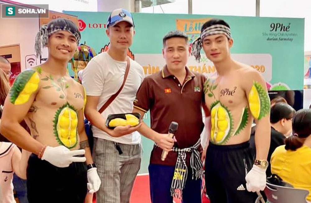 Cách làm sầu riêng không giống ai của ông chủ vựa sầu riêng chín tự nhiên đắt nhất nhì Việt Nam - Ảnh 1.