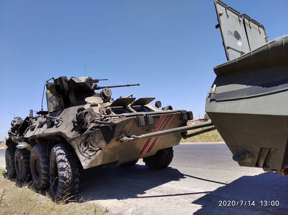 Lao xe bom vào Quân cảnh Nga, khủng bố Syria trả giá đắt: Quái thú BTR-82A lập công lớn - Ảnh 4.