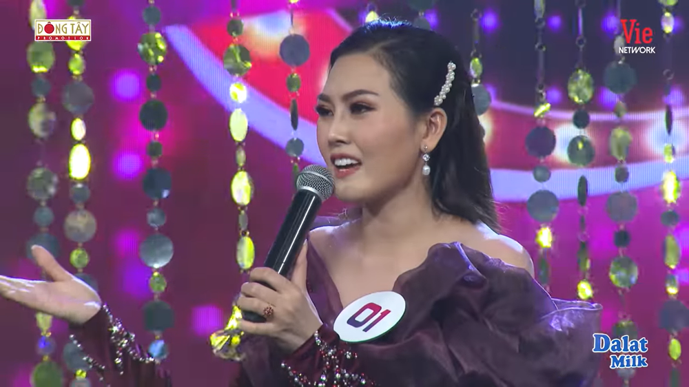Lòng tốt của vợ chồng Việt Hương: Giúp đỡ ca sĩ không quen biết ở nơi đất khách quê người - Ảnh 1.
